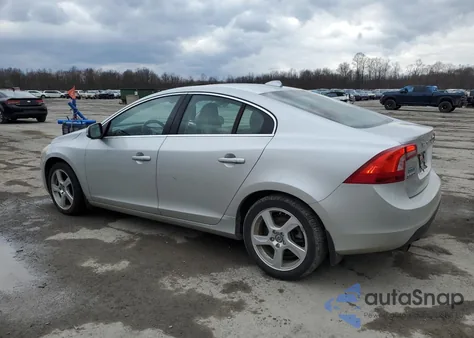 2012 Volvo S60 T5 из США, поврежденный, VIN YV1622FS4C2042666